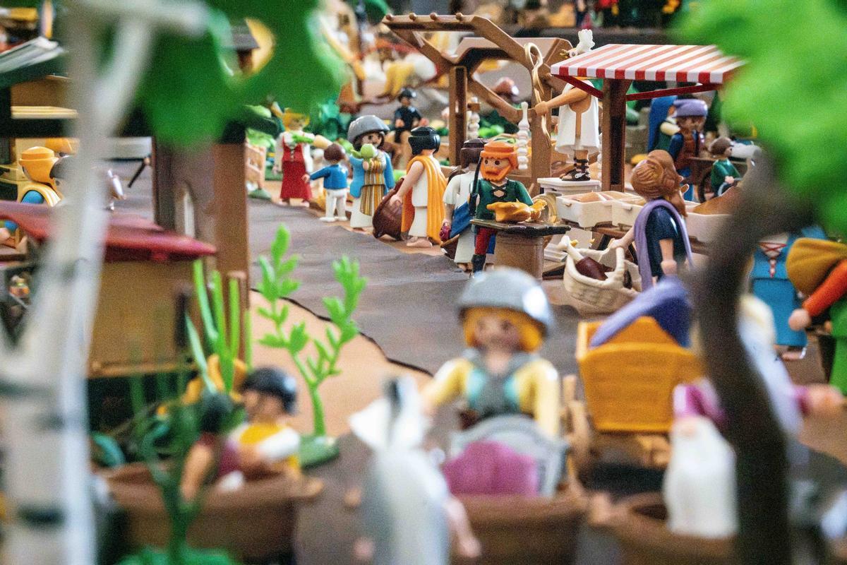 Espectacular Belén de Playmobil en la capital extremeña.