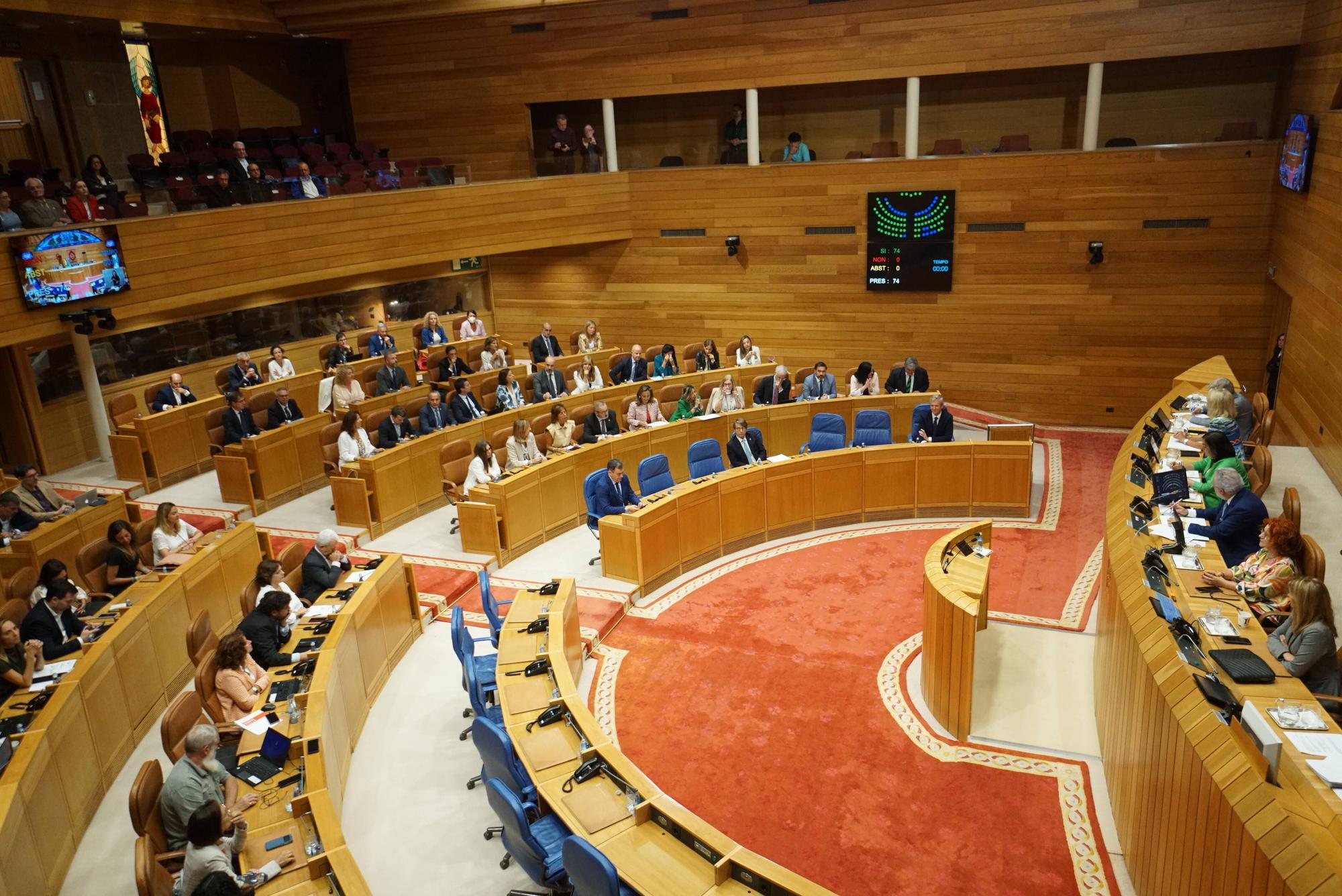 O Parlamento de Galicia aproboa a Proposición de Lei do Panteón de Galegas e Galegos Ilustres