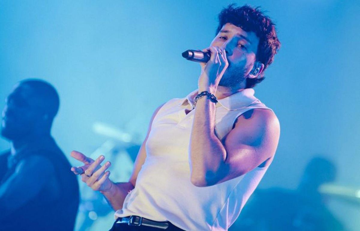 Sebastián Yatra. | |