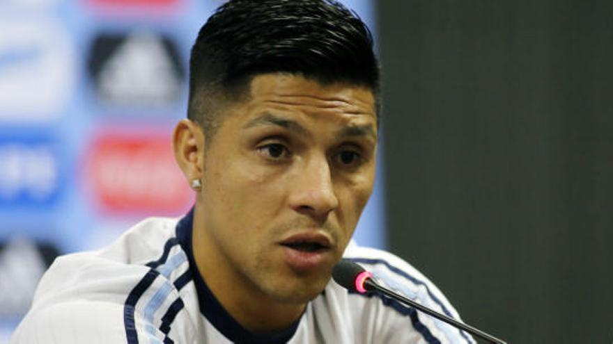 Enzo Pérez, con Argentina.