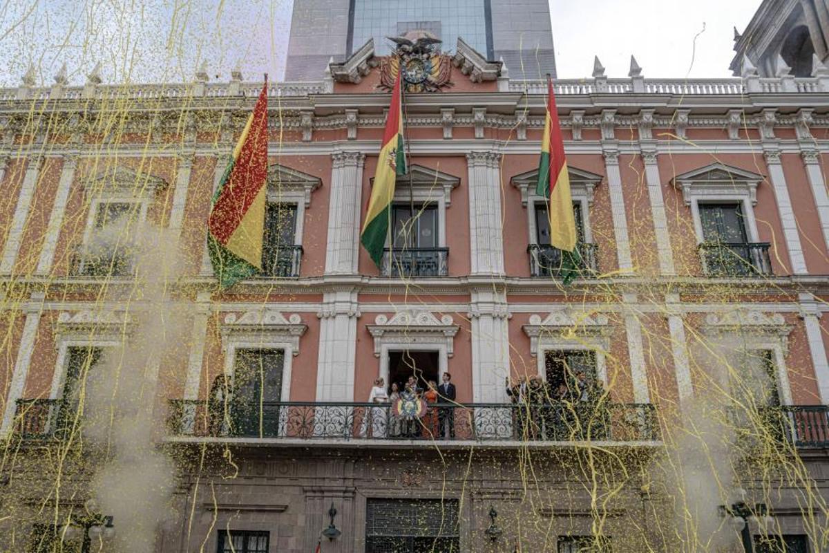 Rodrigo Paz Pereira, investido presidente de Bolivia