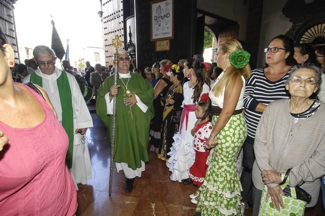 ROMERIA ROCIERA Y OFRENDA A LA VIRGEN