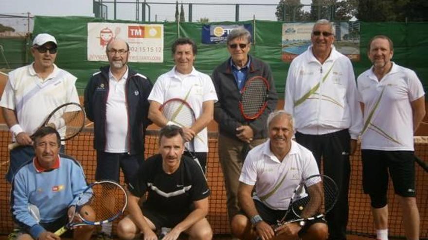 Los veteranos del Torrevieja ganan el Autonómico