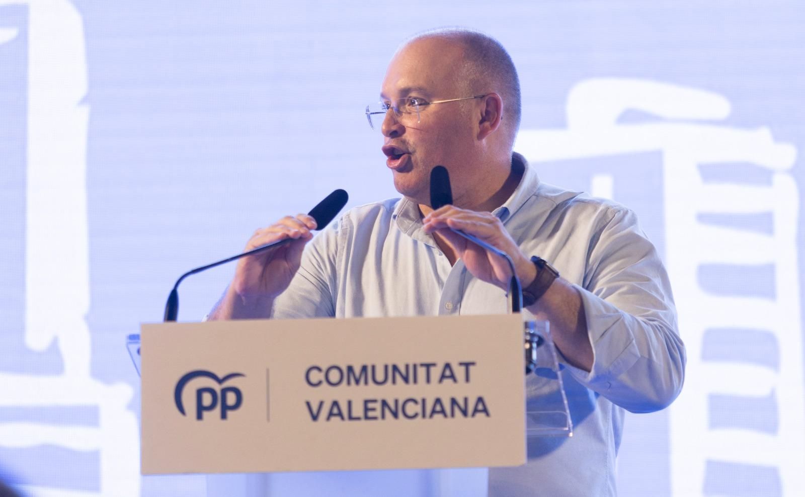Tellado redobla su apoyo a Mazón y llama al PP a “trabajar bajo su liderato”
