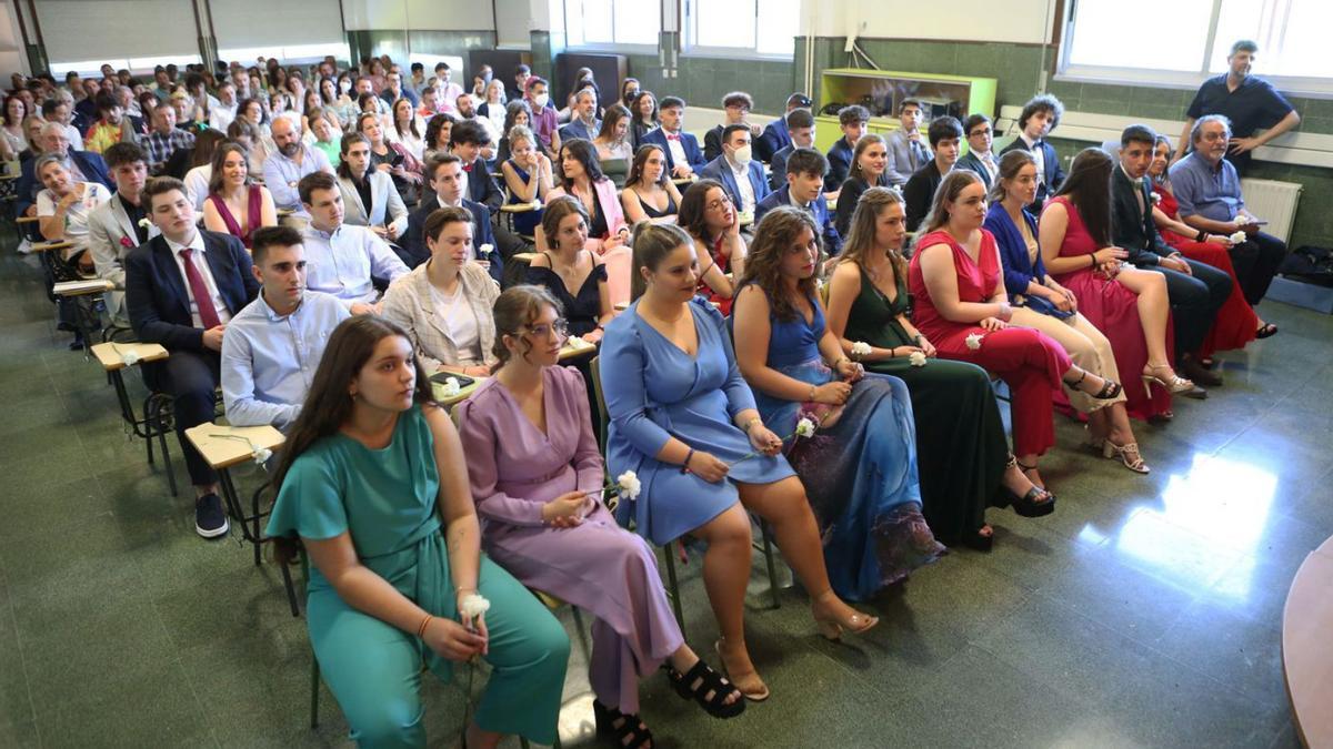 Graduación de segundo de bachiller en el IES Antón Losada