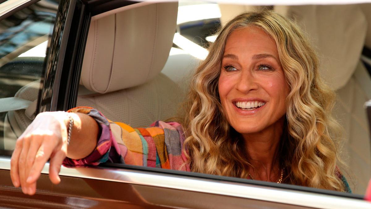 Sarah Jessica Parker vuelve a dar vida a Carrie Bradshaw en 'And just like that', la secuela de 'Sexo en Nueva York' en 2021