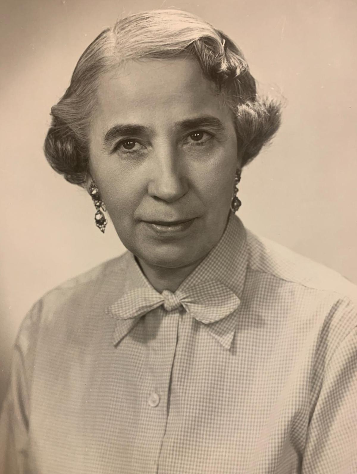 Retrato de Ernestina González en 1946.