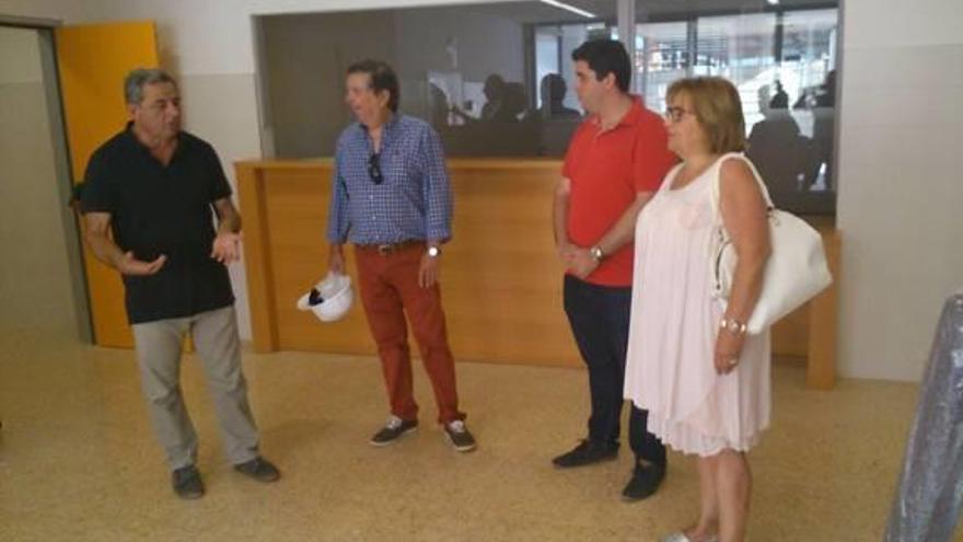 Los niños de Primaria del Nou Pedro Alcázar de Nules estrenan instalaciones