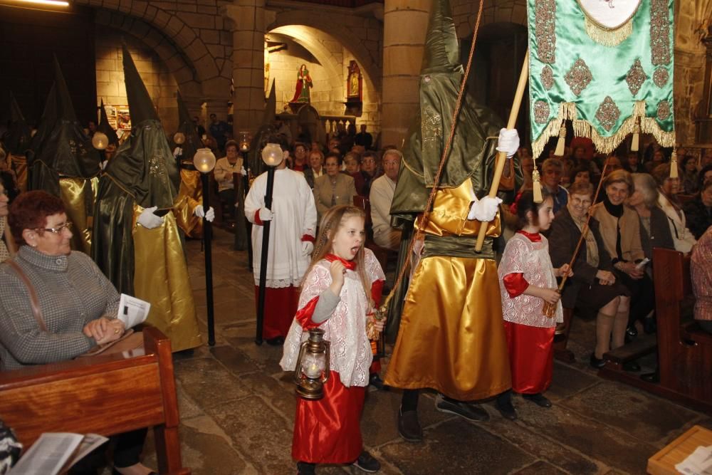 El pregón de Jesús Graña y las Marchas Procesionarias inuguran el preámbulo de la Semana Santa canguesa