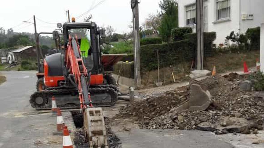 Obras de saneamiento en A Gándara, el año pasado.