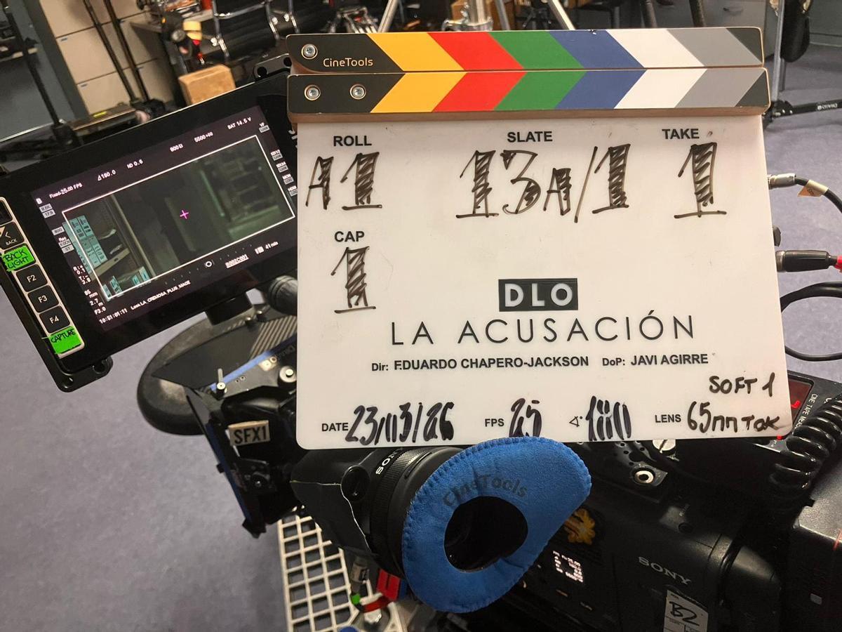 Imagen compartida por Netflix del inicio de los rodajes de ‘La acusación’.
