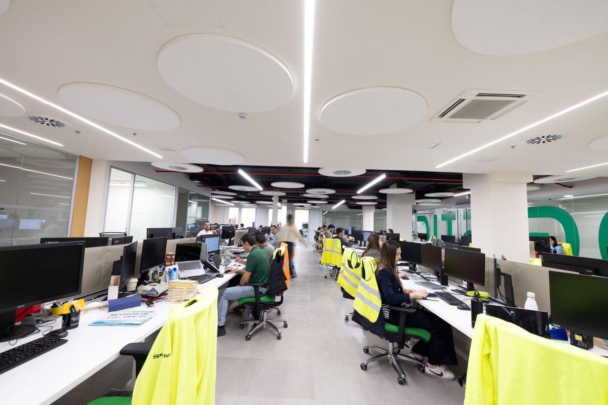 Las oficinas del grupo ISRG en el polígono de Las Atalayas de Alicante.
