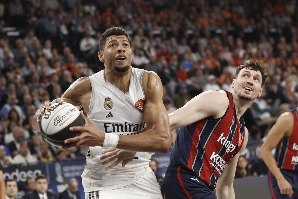 Final de la Copa del Rey: Real Madrid-Baskonia. Final de la Copa del Rey: Real Madrid-Baskonia.