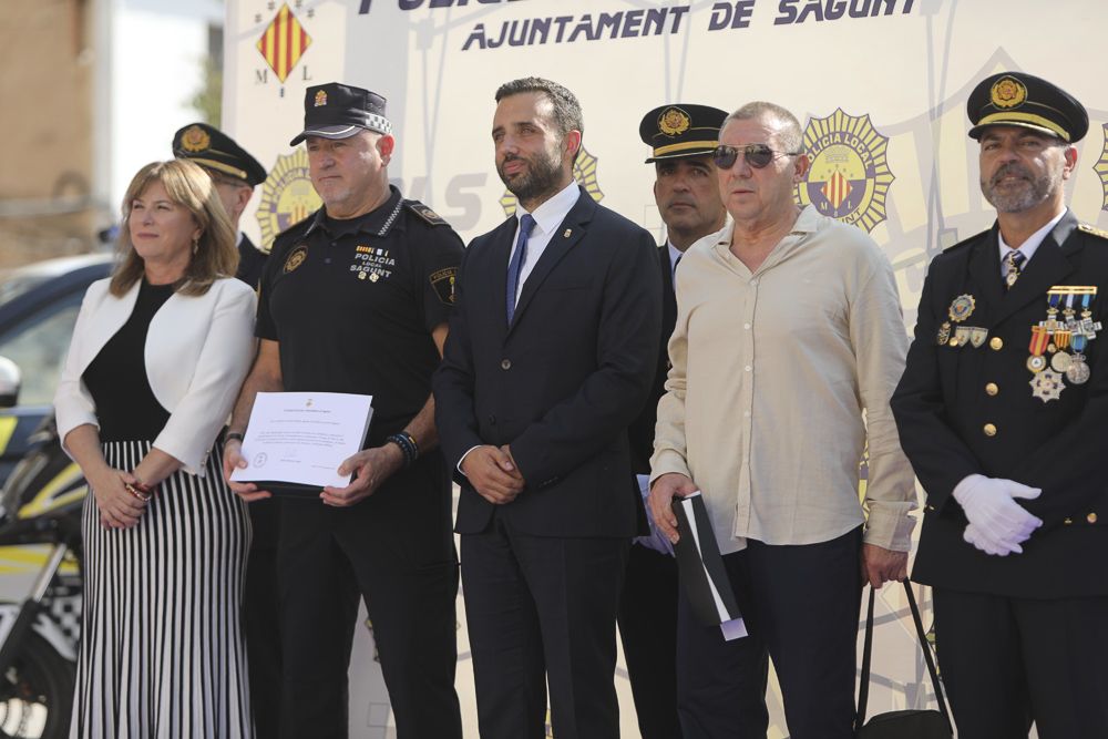 Así ha transcurrido el acto institucional de la Policía Local en el Port de Sagunt