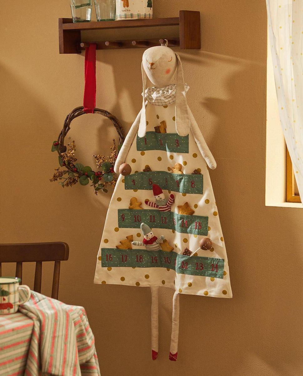 Calendario de adviento con muñeca de Zara Home