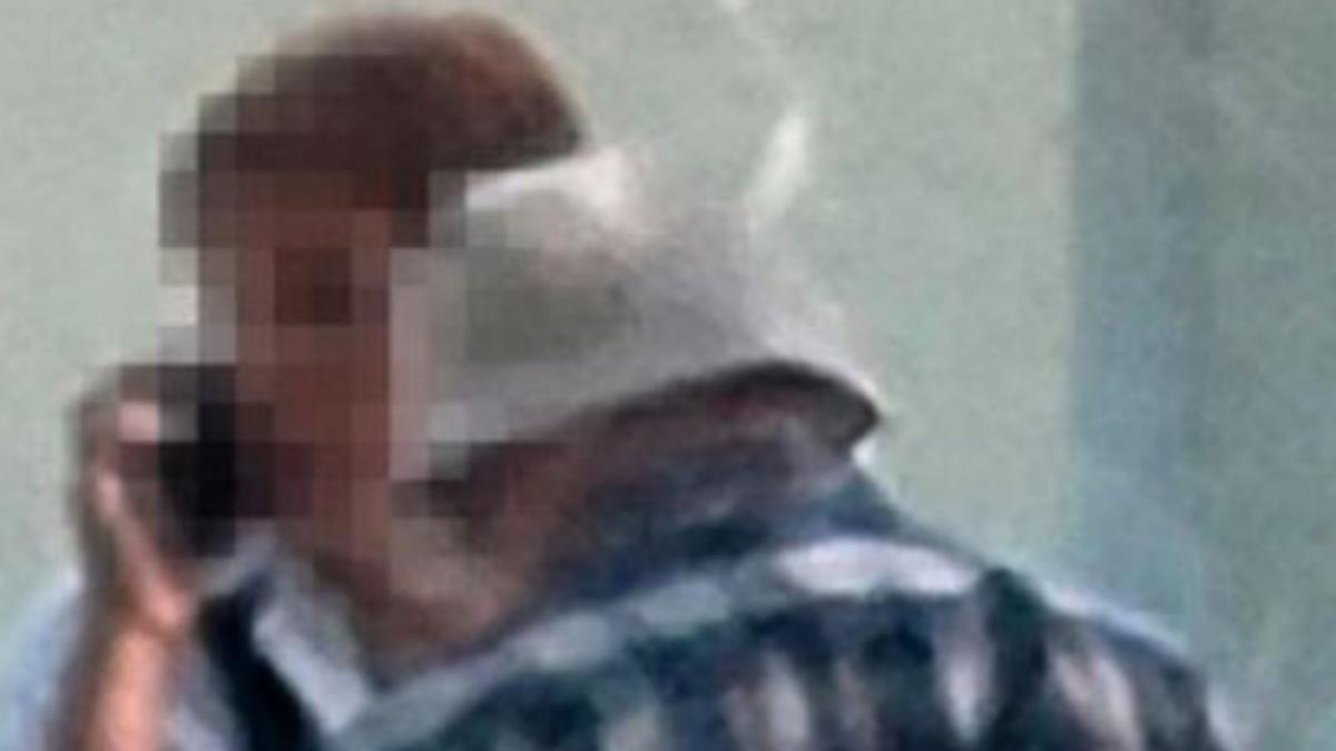 La parella de detinguts. | MOSSOS D’ESQUADRA La parella de detinguts. | MOSSOS D’ESQUADRA