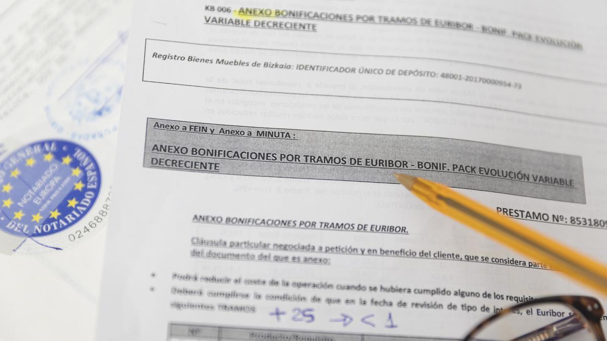 Documentación para la firma de una hipoteca.