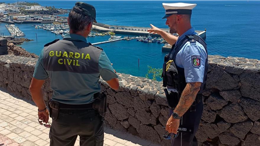 Policías extranjeros apoyan a la Guardia Civil en la vigilancia de las zonas turísticas de Las Palmas