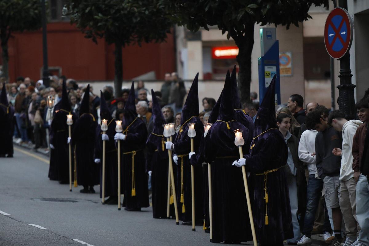 La procesión del Nazareno de Oviedo La procesión del Nazareno de Oviedo