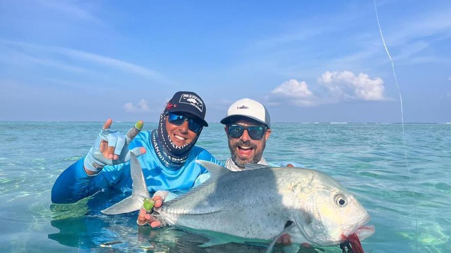 De El Toscal a los destinos más remotos: el éxito del tinerfeño Yedai Bravo en la pesca deportiva de lujo