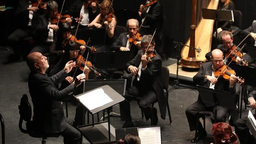 Miquel Ortega dirige el segundo concierto de la orquesta