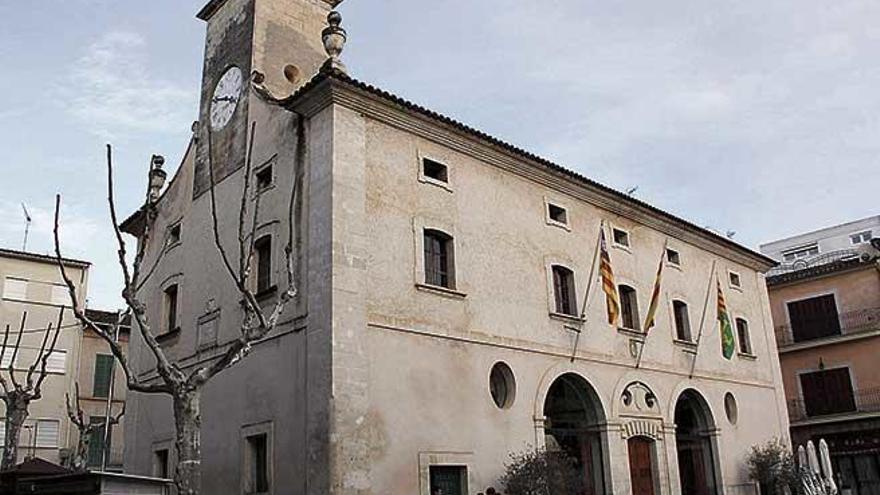 Imagen del ayuntamiento de sa Pobla.