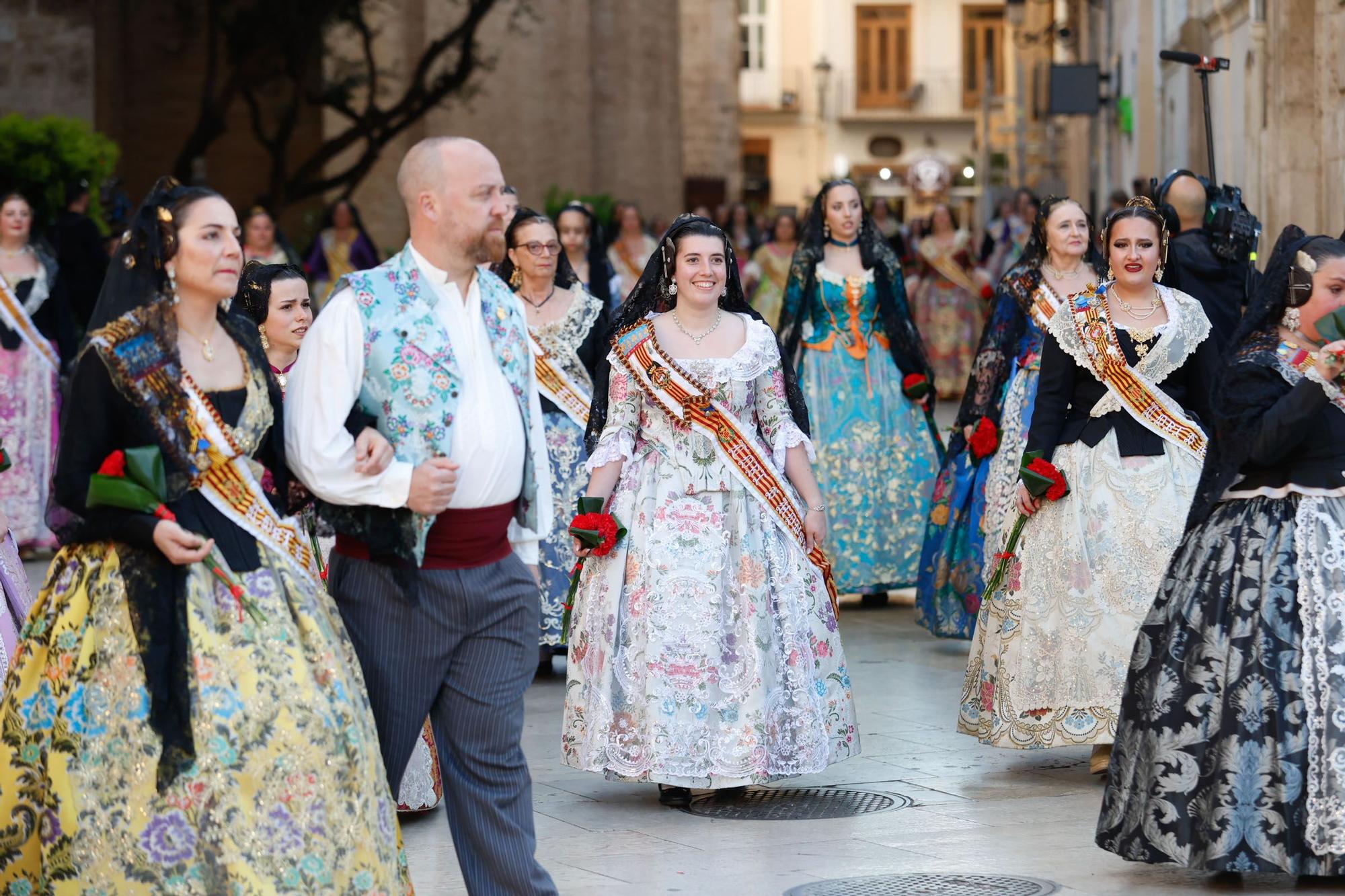 Búscate en el primer día de la Ofrenda en la calle San Vicente entre las 17:00 y las 18:00