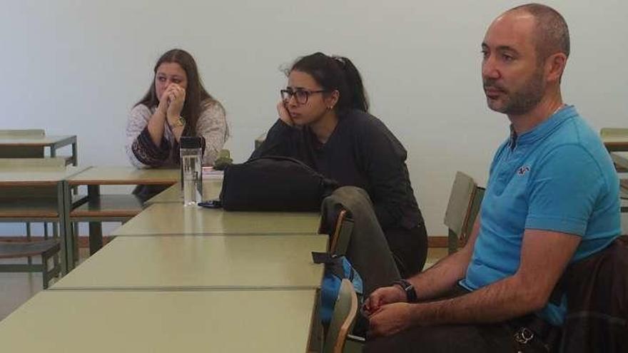 Alumnos de árabe, durante una clase.