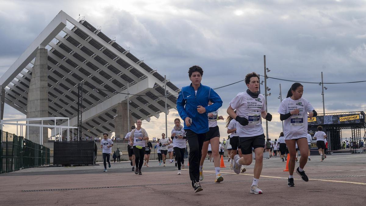 Barcelona corre contra el cáncer en el Fòrum