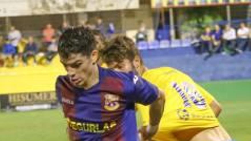Un Almoradí necesitado visita  al Castellón, que acumula 12 partidos sin perder