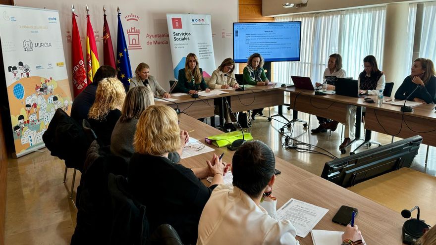 Servicios Sociales atendió a más de 23.000 familias murcianas en 2024