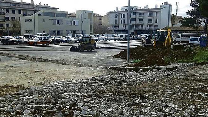 Obras de construcción de la nueva estación de buses del Moll.