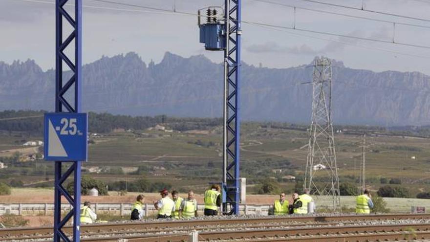 Fomento dice colapso de AVE fue premeditado y pide más atención a los Mossos