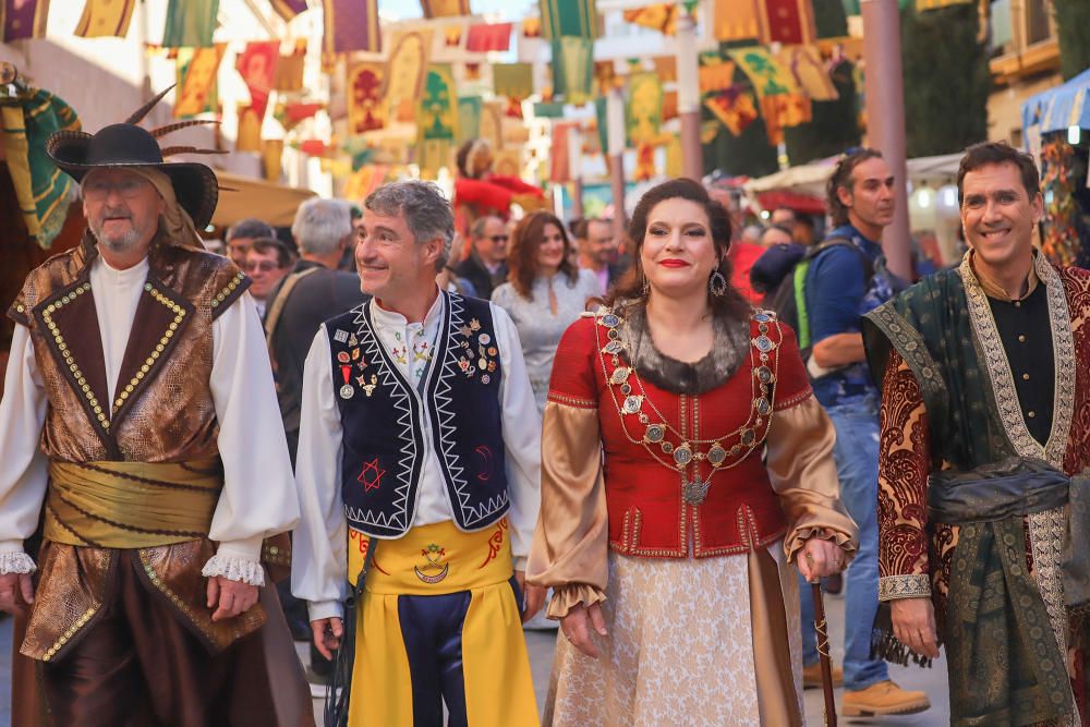 Orihuela rescata su pasado en su tradicional Mercado Medieval