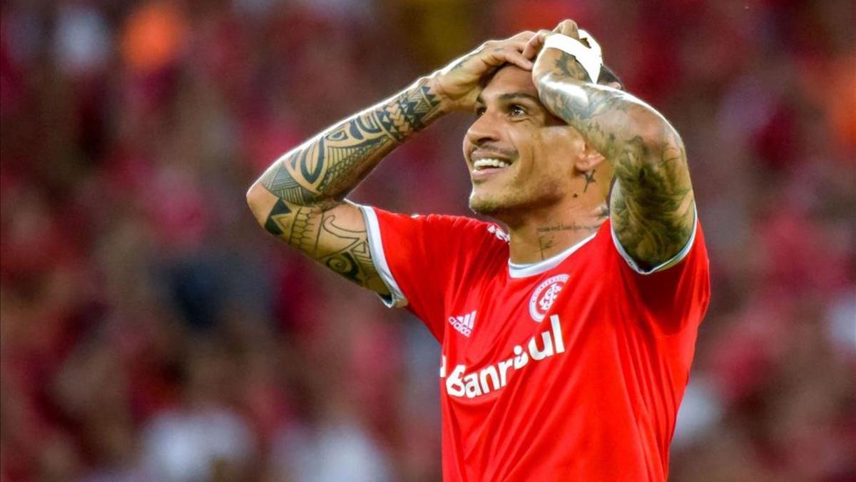 Paolo Guerrero sigue sumando goles en la competición