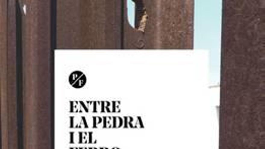 Portada del llibre «Entre la pedra i el ferro».