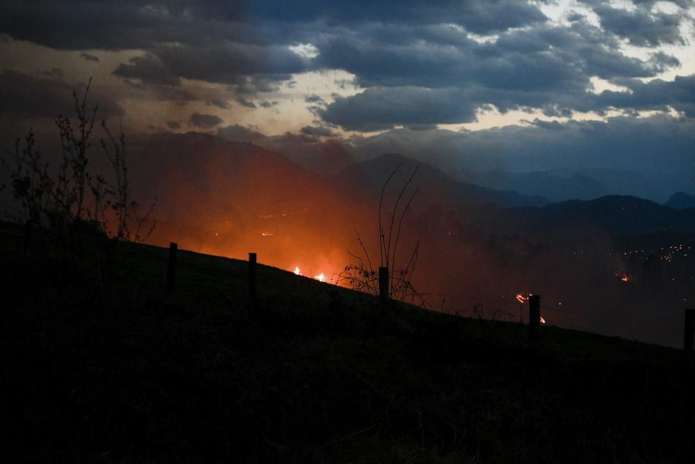 Fuego en la zona de Oviedo