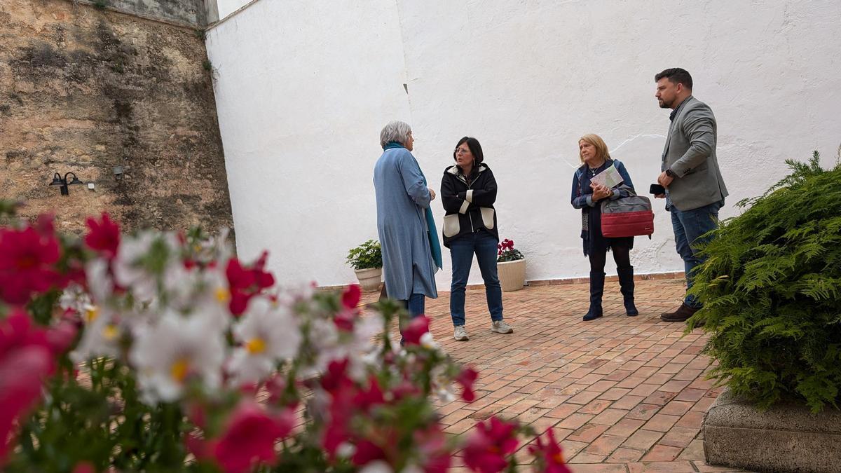 El azahar y otras muchas flores: Pego reverdece