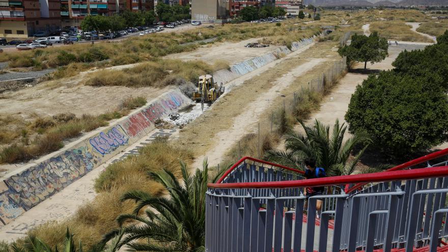 Avant y Ayuntamiento inician las obras de los pasos peatonales sobre los futuros terrenos del Parque Central