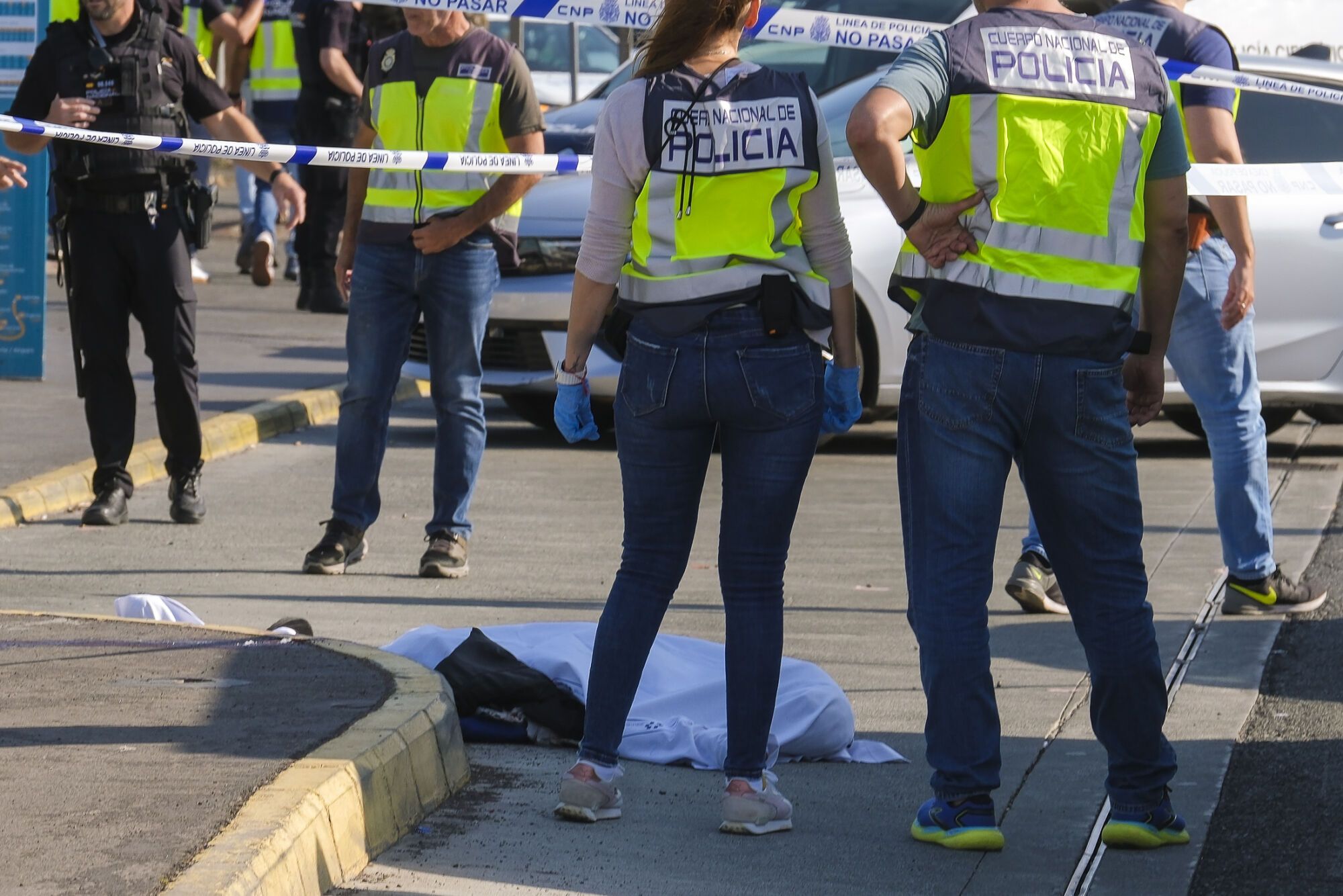 Muerto por disparo de la Policía Nacional en el aeropuerto de Gran Canaria