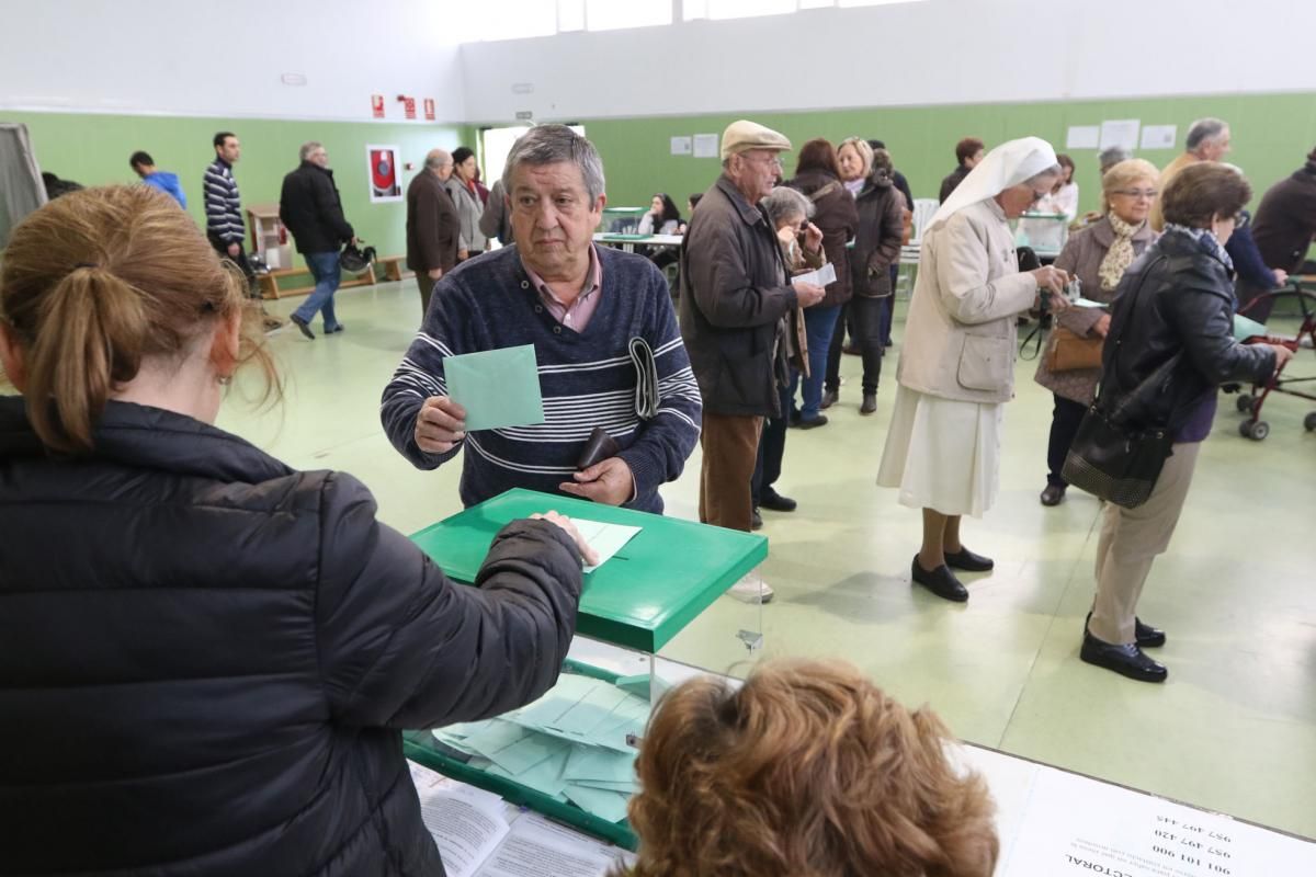 2-D Elecciones Andaluzas/Jornada electoral en Córdoba