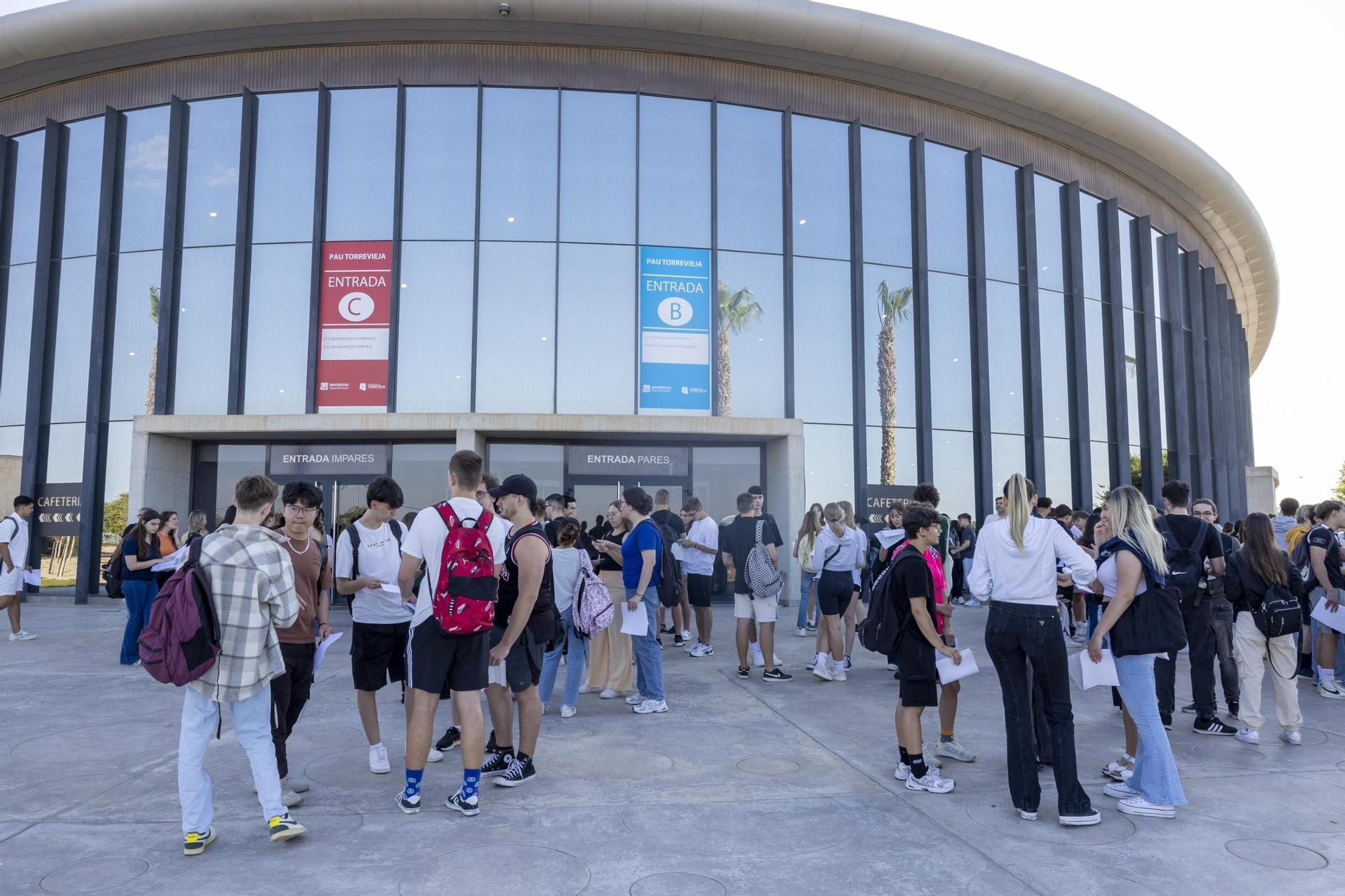 Arranca la selectividad 2024 para más de 500 estudiantes en el Auditorio Internacional de Torrevieja