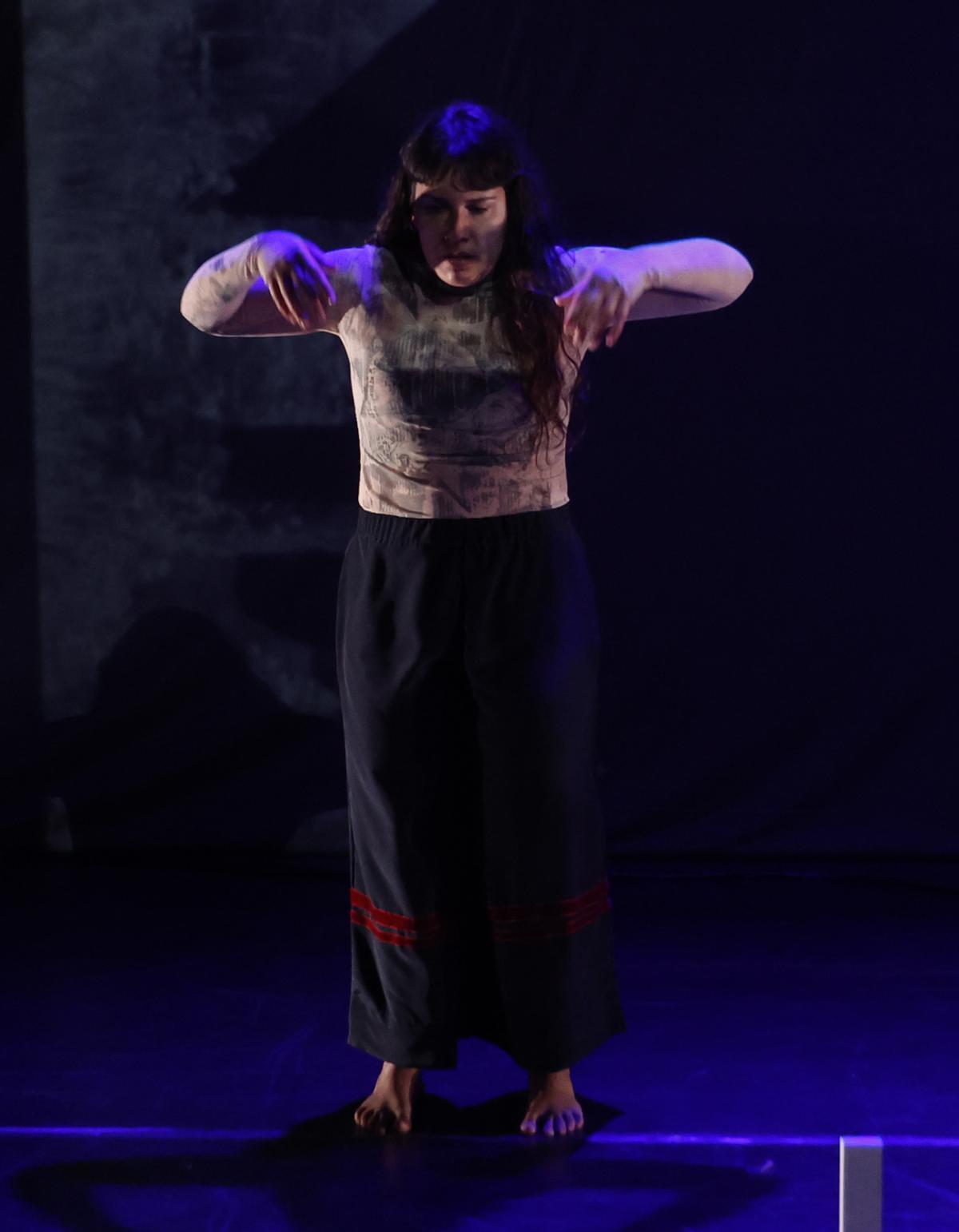 La bailarina Eva Comesaña estrena espectáculo en la sala Artika.