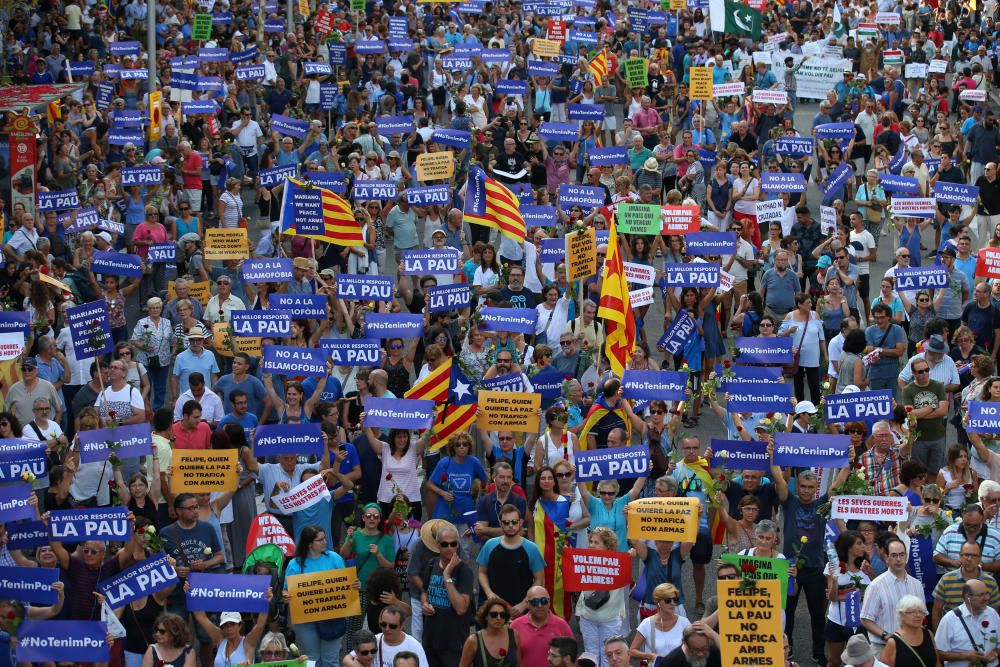 Manifestació contra el terrorisme i en suport a les víctimes dels atemptats de Barcelona