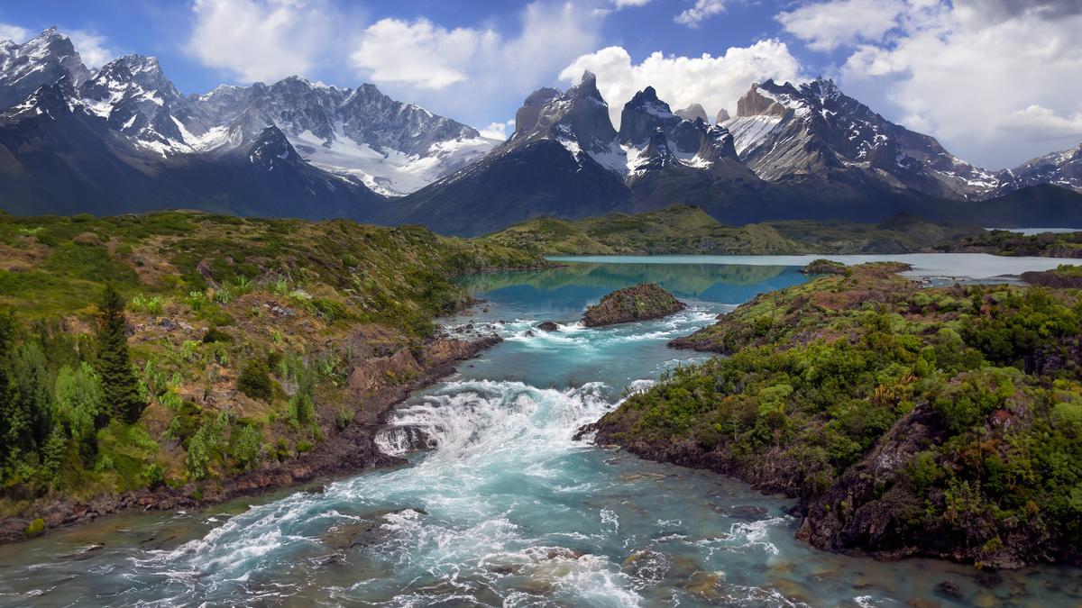 Parque Nacional Torres Del Paine, octava maravilla del mundo en Chile y estrella de la última Expedición VIAJAR.