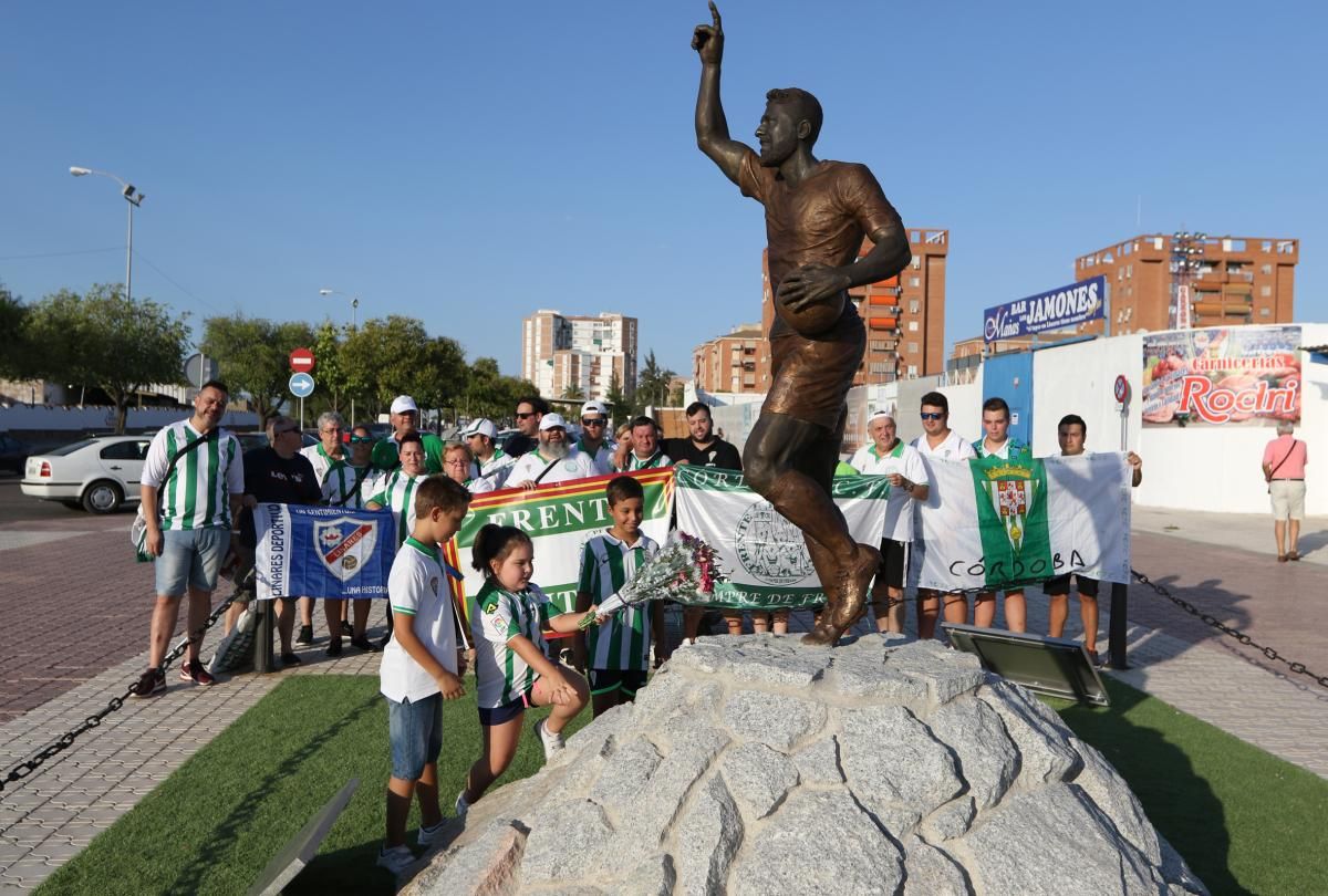 Las imágenes del Linares-Córdoba (0-6)