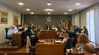 "El ruido de un avión tapará el del siguiente": Castelldefels rechaza la ampliación del aeropuerto con el voto contrario del PSC