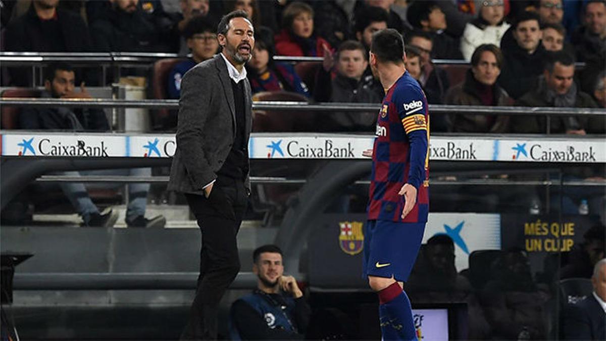 Vicente Moreno, sobre Messi: Hay jugadores que parece que están en una burbuja