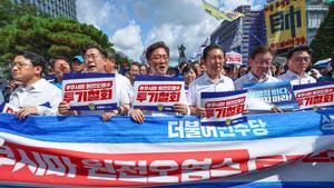 Protesta en Corea del Sur por el vertido de aguas de Fukushima