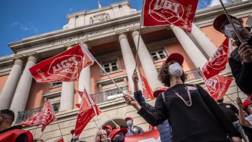 Protesta de CCOO en la capital tinerfeña | 11-2-2021